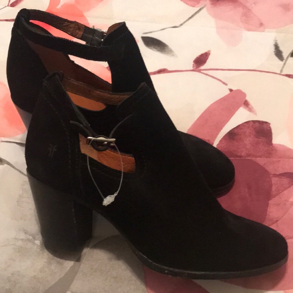 Frye Shoes - Black Suede FRYE Booties Size 6